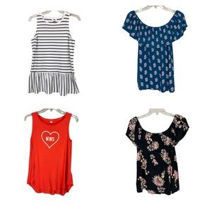 Lot/ Bundle of 4 Old Navy tops Size S